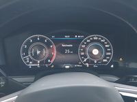 Pogled na kombinovani instrument