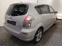 Pogled od pozadi desno