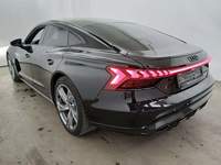 Pogled od pozadi levo