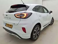 Pogled od pozadi desno