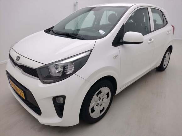 Pogled od napred levo