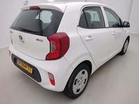 Pogled od pozadi desno