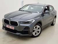 Pogled od napred levo