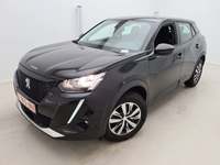 Pogled od napred levo