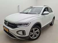 Pogled od napred levo