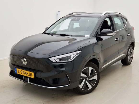 Pogled od napred levo