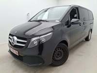 Pogled od napred levo