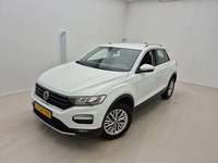 Pogled od napred levo