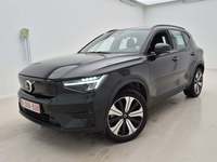 Pogled od napred levo