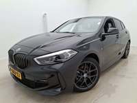 Pogled sprijeda lijevo