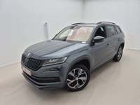 Pogled sprijeda lijevo