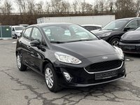 Вид спереди справа