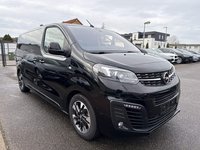 Pogled od napred  desno