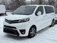Toyota Proace Verso L1 2,0 D-4D Automatik "Team Deutschland"