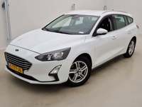 Pogled od napred levo