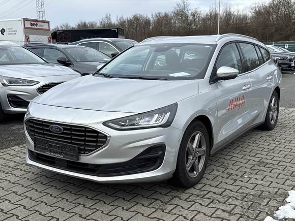 Pogled od napred levo