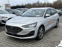 Pogled od napred levo