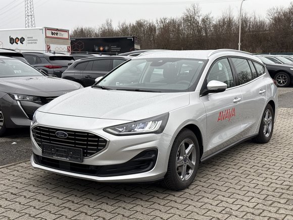 Вид спереди слева