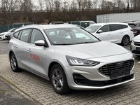 Вид спереди справа