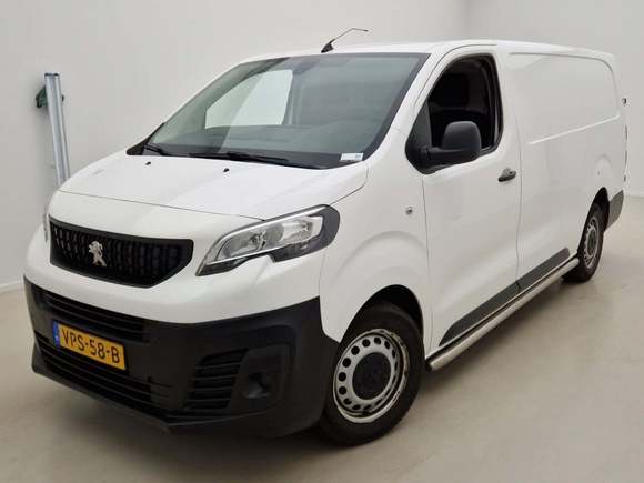 Pogled od napred levo