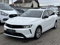 Pogled od napred levo