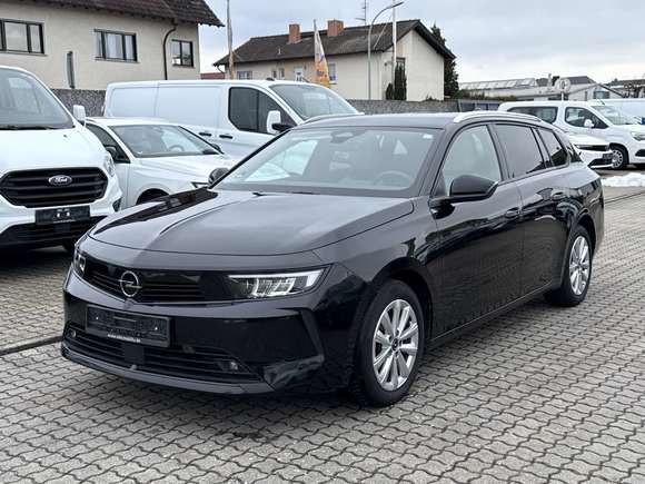 Pogled sprijeda lijevo