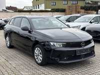 Pogled sprijeda desno