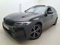 Pogled od napred levo