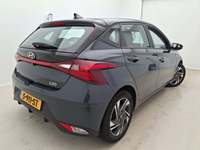 Pogled od pozadi desno