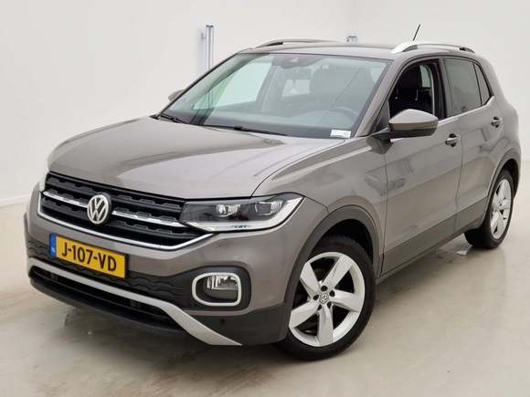 Pogled od napred levo