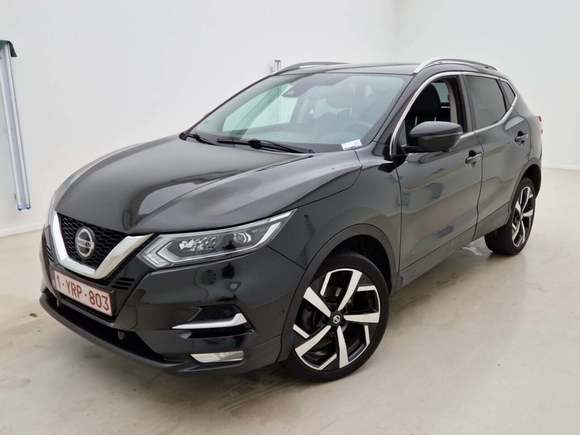 Pogled od napred levo