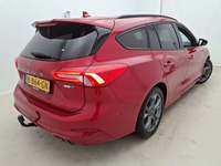 Pogled od pozadi desno