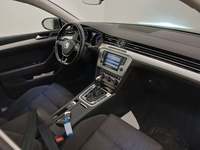 Вид на салон