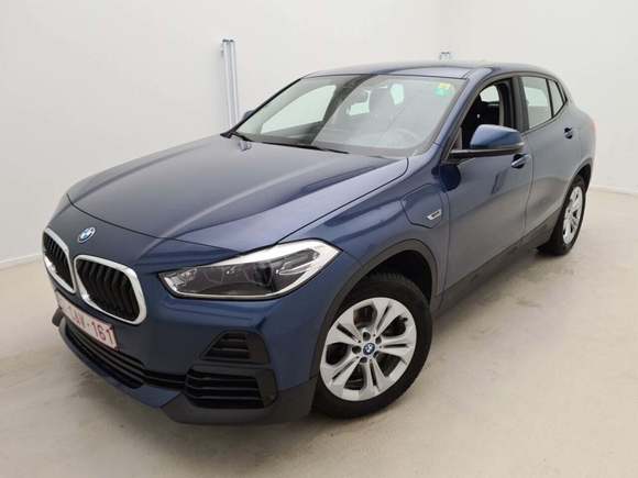 Pogled sprijeda lijevo