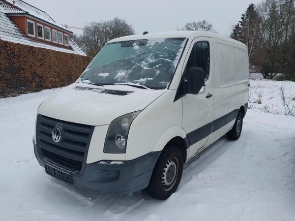 Вид спереди слева