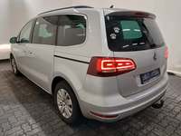 Вид сзади слева