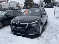 Pogled od napred levo