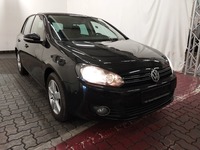 Вид спереди справа