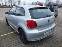 Vue de l’arrière gauche