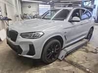 Vue de l’avant gauche