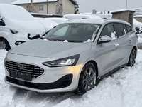 Вид спереди слева