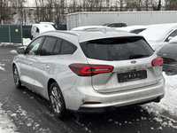 Pogled straga lijevo