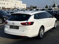 Vaade tagant paremalt