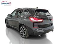 Pogled od pozadi levo