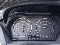 Pogled na kombinovani instrument