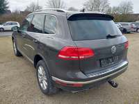 Pogled od pozadi levo