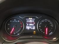 Pogled na kombinovani instrument