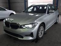 Pogled od napred levo