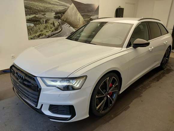 Вид спереди слева