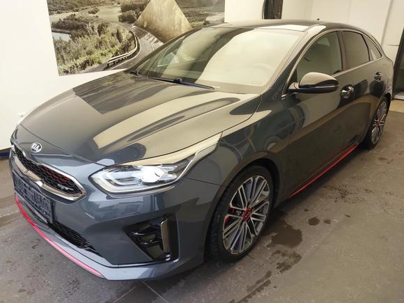 Вид спереди слева